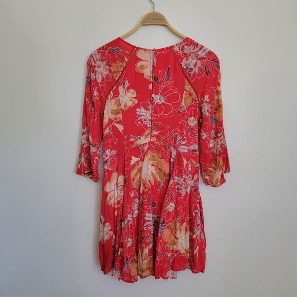 Free People All Eyes On You Floral Mini Swing Dress 4 Coral 3/4 Bell Sleeve - Picture 9 of 16